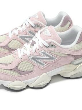 New Balance Pink and Cream Suede Mesh Chunky Sneakers 8.5